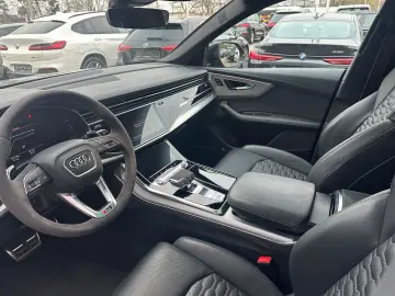 AUDI RSQ8 4.0 TFSI Keramik Matrix Pano ACC B&O 305kmh
