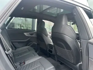 AUDI RSQ8 4.0 TFSI Keramik Matrix Pano ACC B&O 305kmh