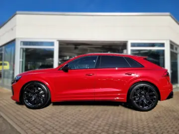 AUDI RSQ8 performance 4.0 quattro 305 km h HUD 23  St