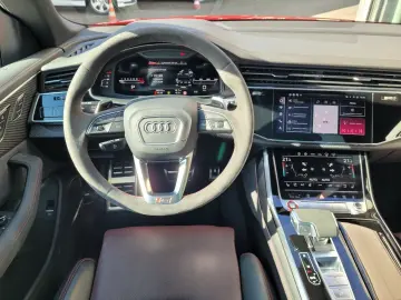 AUDI RSQ8 performance 4.0 quattro 305 km h HUD 23  St