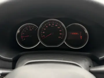 Dacia Sandero ECO-G 100 MT5 Comfort