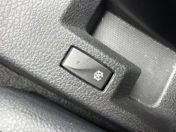 Dacia Sandero ECO-G 100 MT5 Comfort