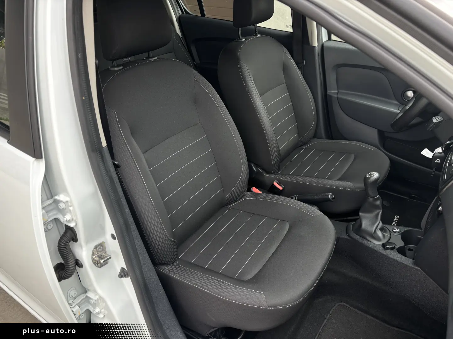 Dacia Sandero ECO-G 100 MT5 Comfort