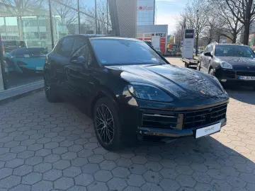 PORSCHE Cayenne E-Hybrid 1. Hand VAT Unfallfrei Bose