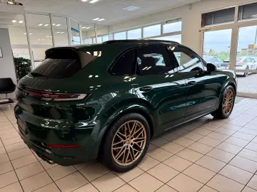 PORSCHE Cayenne S PTS Luftfederung AHK InnoDrive PDCC