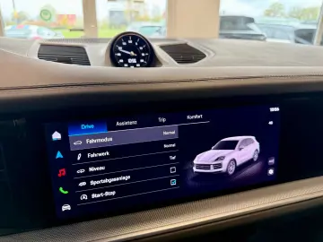 PORSCHE Cayenne S PTS Luftfederung AHK InnoDrive PDCC