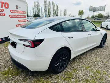 Tesla Model 3 Standard RWD Plus Fab-10.2024 autonomie 513 km
