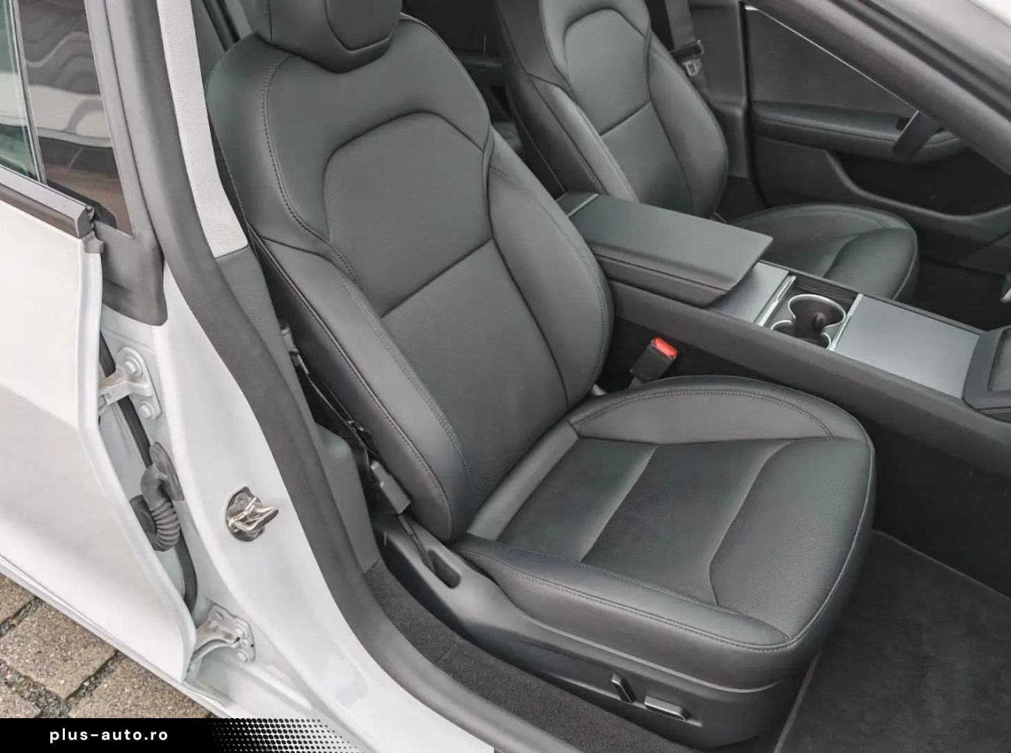 Tesla Model 3 Standard RWD Plus Fab-10.2024 autonomie 513 km