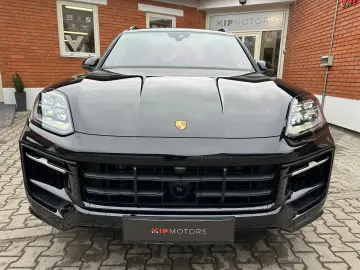 PORSCHE Cayenne Coupe Black Edition