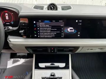 PORSCHE Cayenne Coupe Black Edition