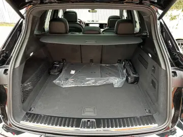 PORSCHE Cayenne Coupe Black Edition
