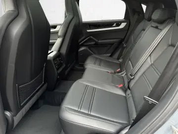 PORSCHE Cayenne S E-Hybrid Coupé BOSE HD-Matrix PANO AHK