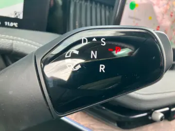 SKODA Superb 2.0 TSI Laurin&Klement 4x4 DSG Panorama M