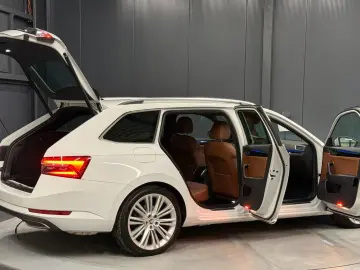 SKODA Superb Combi L&K  19Zoll LEDER Braun SitzKlima