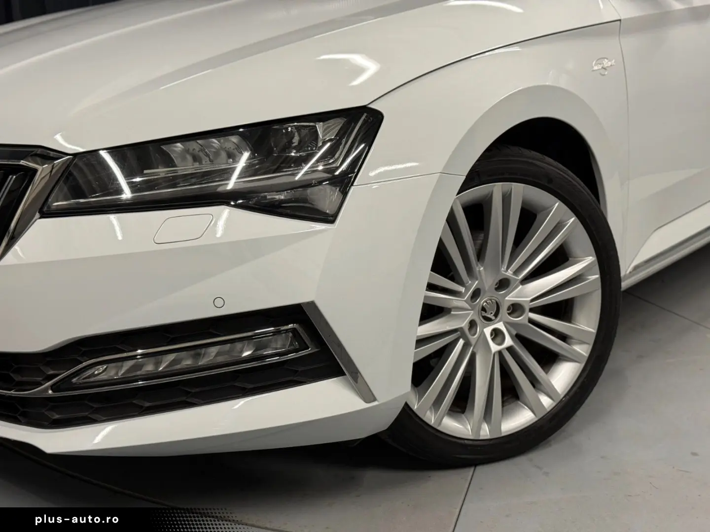 SKODA Superb Combi L&K  19Zoll LEDER Braun SitzKlima