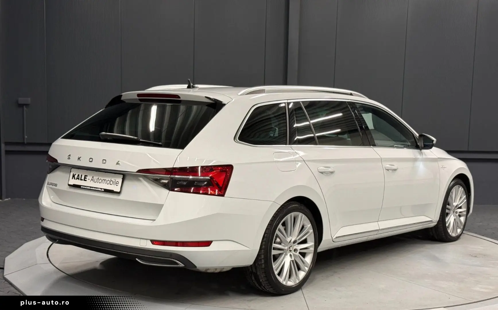 SKODA Superb Combi L&K  19Zoll LEDER Braun SitzKlima