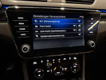 SKODA Superb Combi L&K  19Zoll LEDER Braun SitzKlima