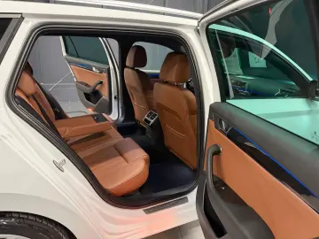 SKODA Superb Combi L&K  19Zoll LEDER Braun SitzKlima