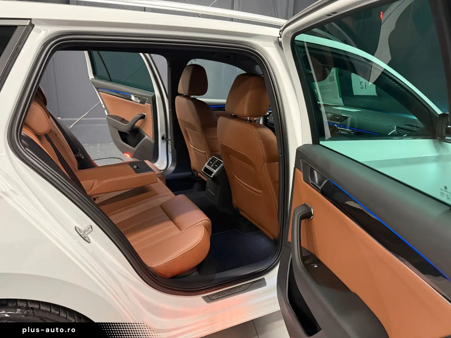 SKODA Superb Combi L&K  19Zoll LEDER Braun SitzKlima