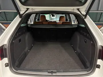 SKODA Superb Combi L&K  19Zoll LEDER Braun SitzKlima