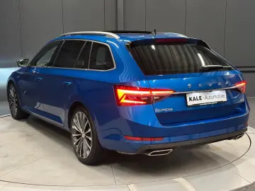 SKODA Superb Combi L&K 4x4  19Zoll PANORAMA Standhzg
