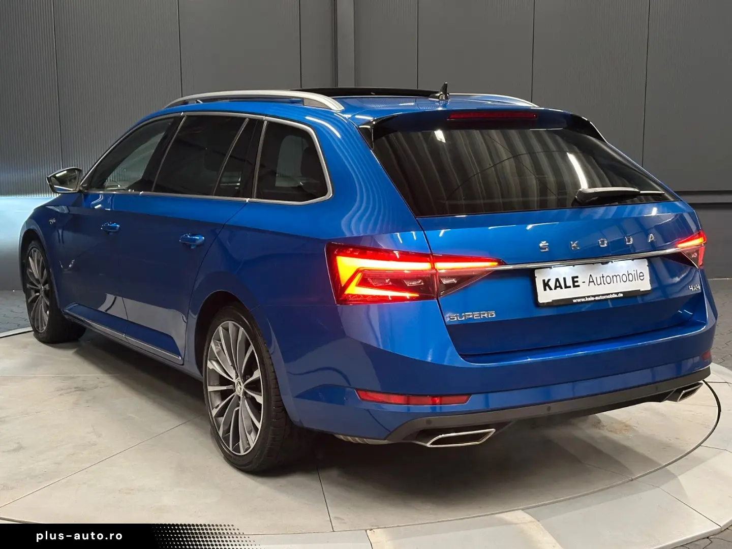 SKODA Superb Combi L&K 4x4  19Zoll PANORAMA Standhzg