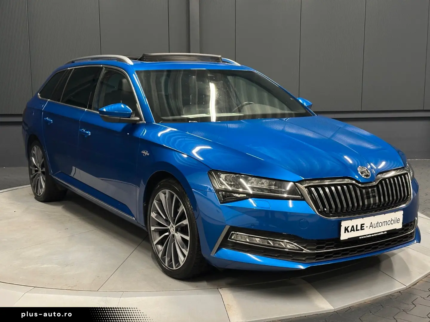 SKODA Superb Combi L&K 4x4  19Zoll PANORAMA Standhzg