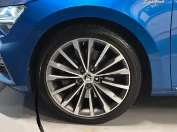 SKODA Superb Combi L&K 4x4  19Zoll PANORAMA Standhzg