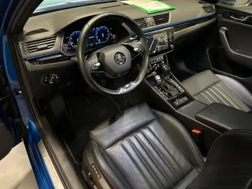 SKODA Superb Combi L&K 4x4  19Zoll PANORAMA Standhzg