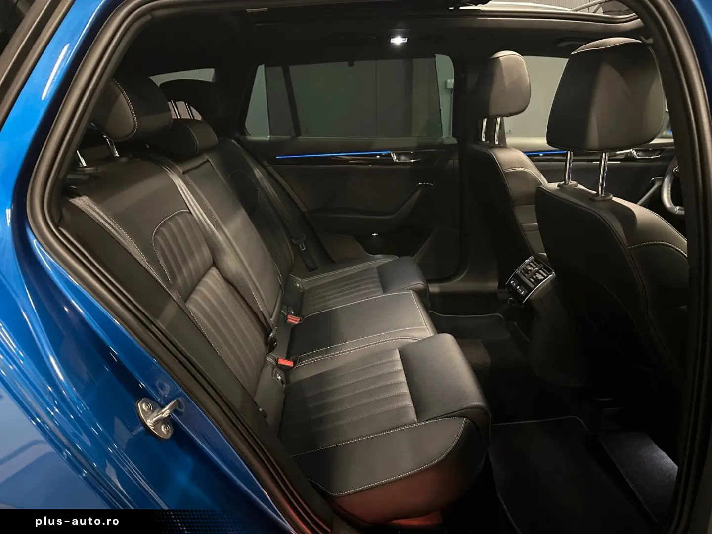 SKODA Superb Combi L&K 4x4  19Zoll PANORAMA Standhzg