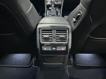 SKODA Superb Combi L&K 4x4  19Zoll PANORAMA Standhzg