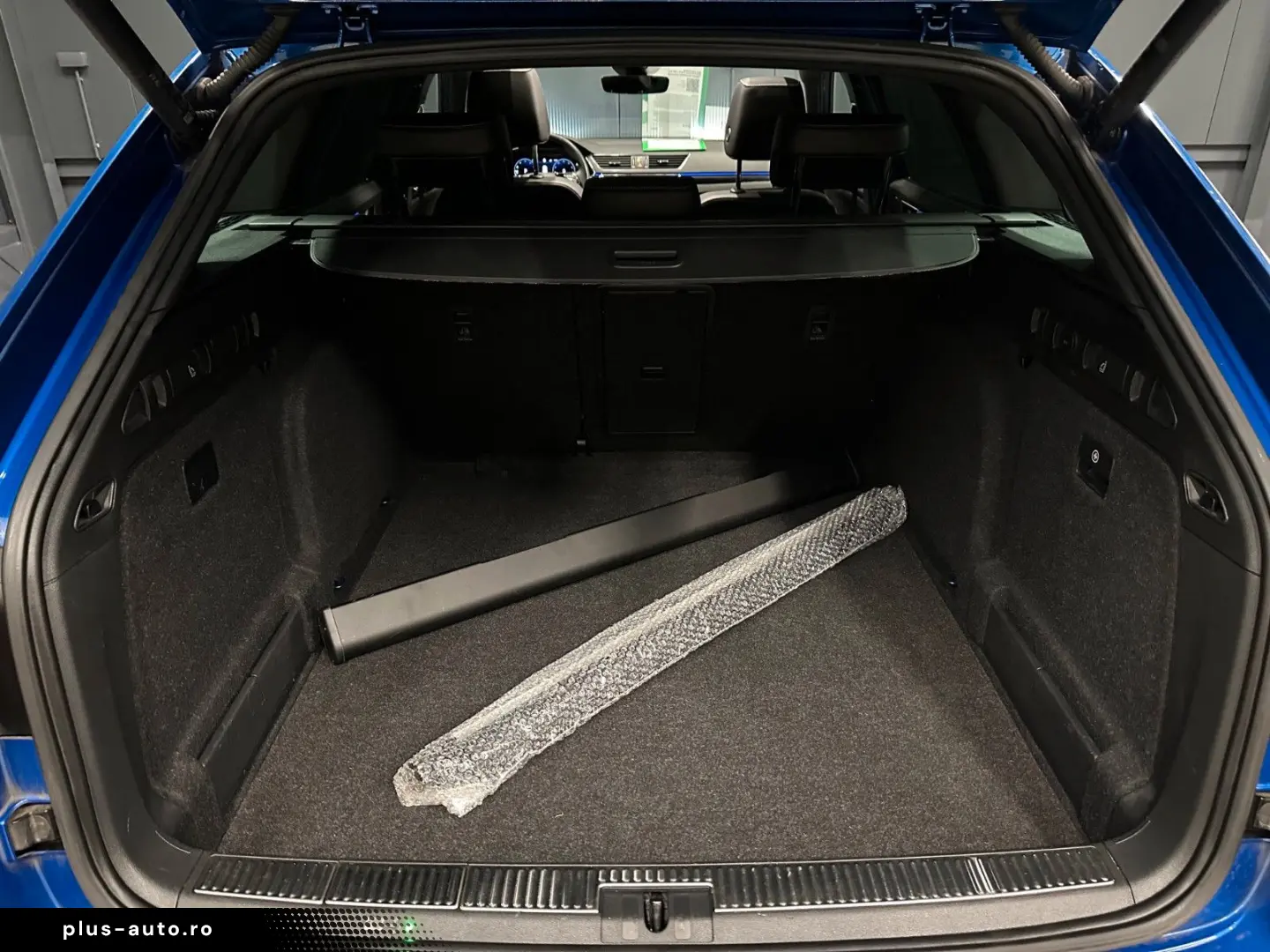 SKODA Superb Combi L&K 4x4  19Zoll PANORAMA Standhzg