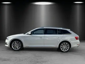 SKODA Superb Combi 2.0 TSI L&K 4x4 PANO-DA. KAMERA ACC