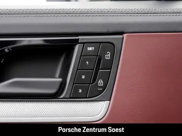 PORSCHE Cayenne Coupe PASM PDCC HD-Matrix-LED BOSE