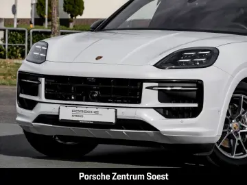 PORSCHE Cayenne Coupe PASM PDCC HD-Matrix-LED BOSE