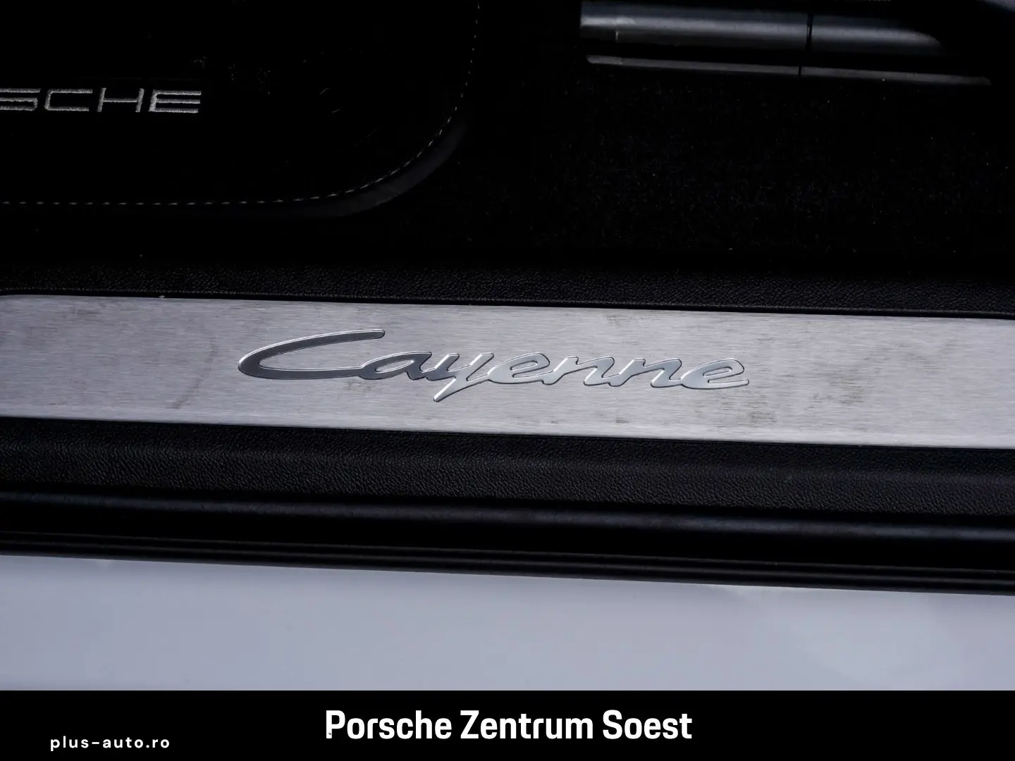 PORSCHE Cayenne Coupe PASM PDCC HD-Matrix-LED BOSE