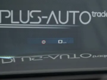 BMW XM - Iconig Glow - H&K - Massage