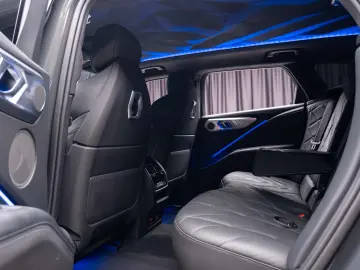 BMW XM - Iconig Glow - H&K - Massage