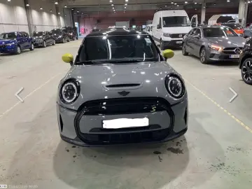 Mini Coope SE 32 6KWH 183cp