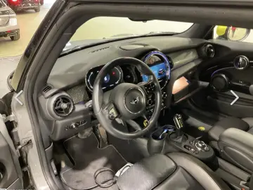 Mini Coope SE 32 6KWH 183cp