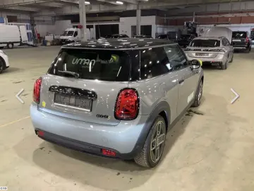 Mini Coope SE 32 6KWH 183cp
