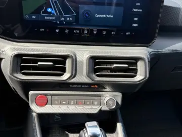 Ford Mustang 2024 - via workleto.com