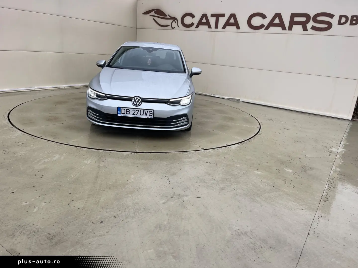 Volkswagen Golf Gen-Viii-2020