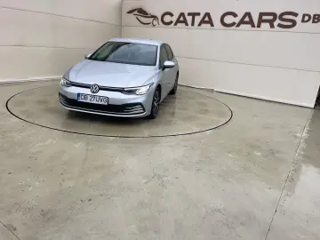 Volkswagen Golf Gen-Viii-2020