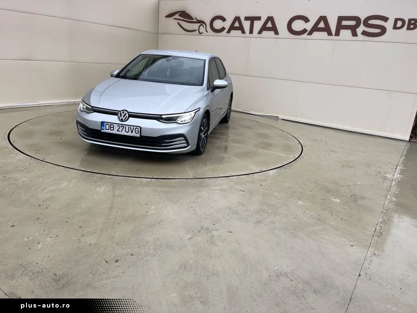 Volkswagen Golf Gen-Viii-2020