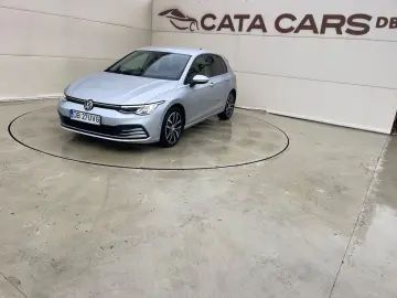 Volkswagen Golf Gen-Viii-2020