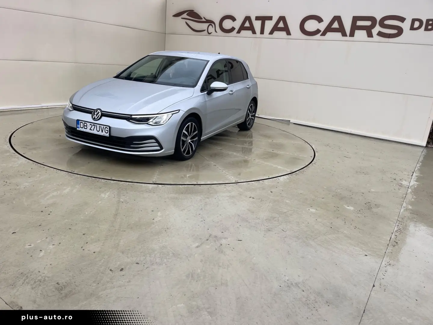 Volkswagen Golf Gen-Viii-2020