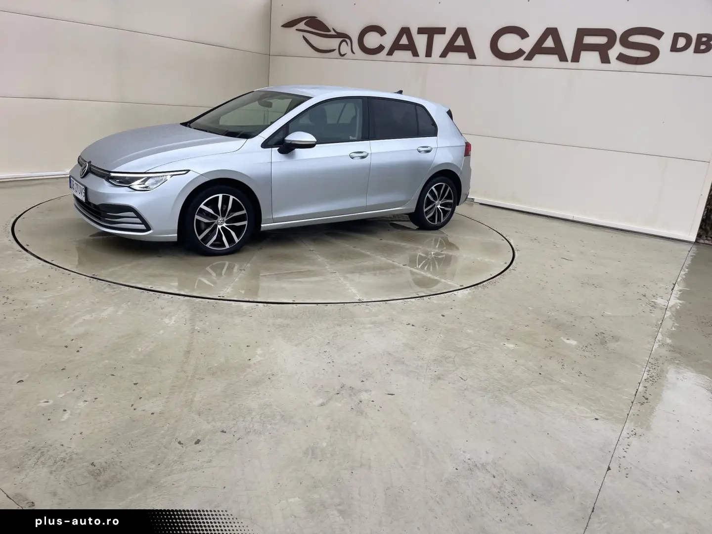 Volkswagen Golf Gen-Viii-2020