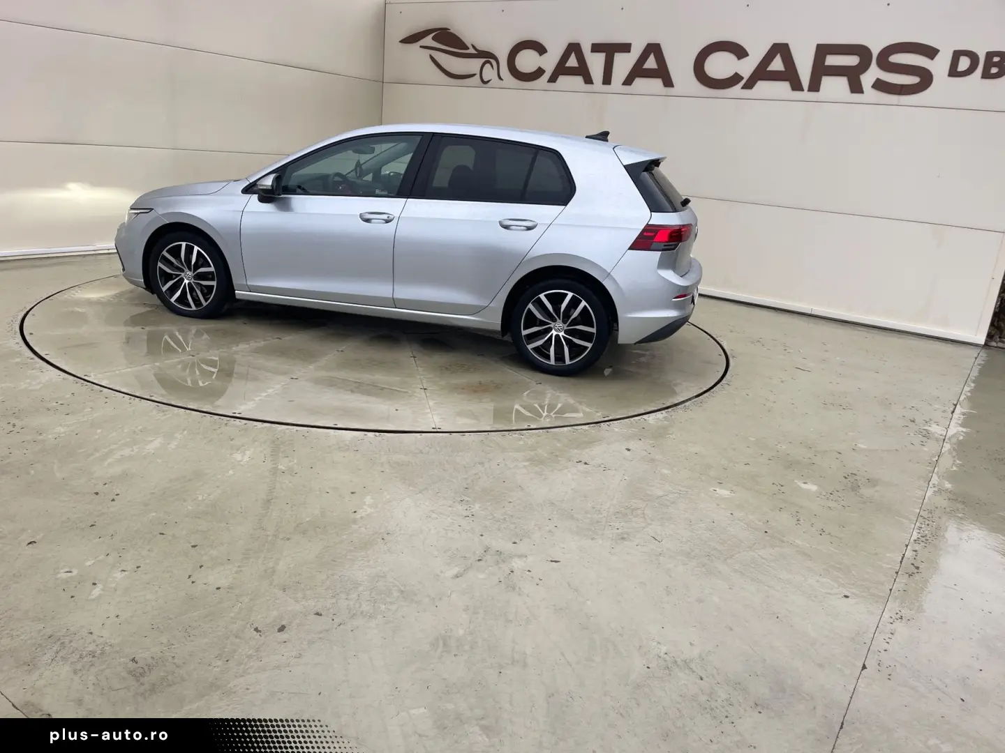 Volkswagen Golf Gen-Viii-2020