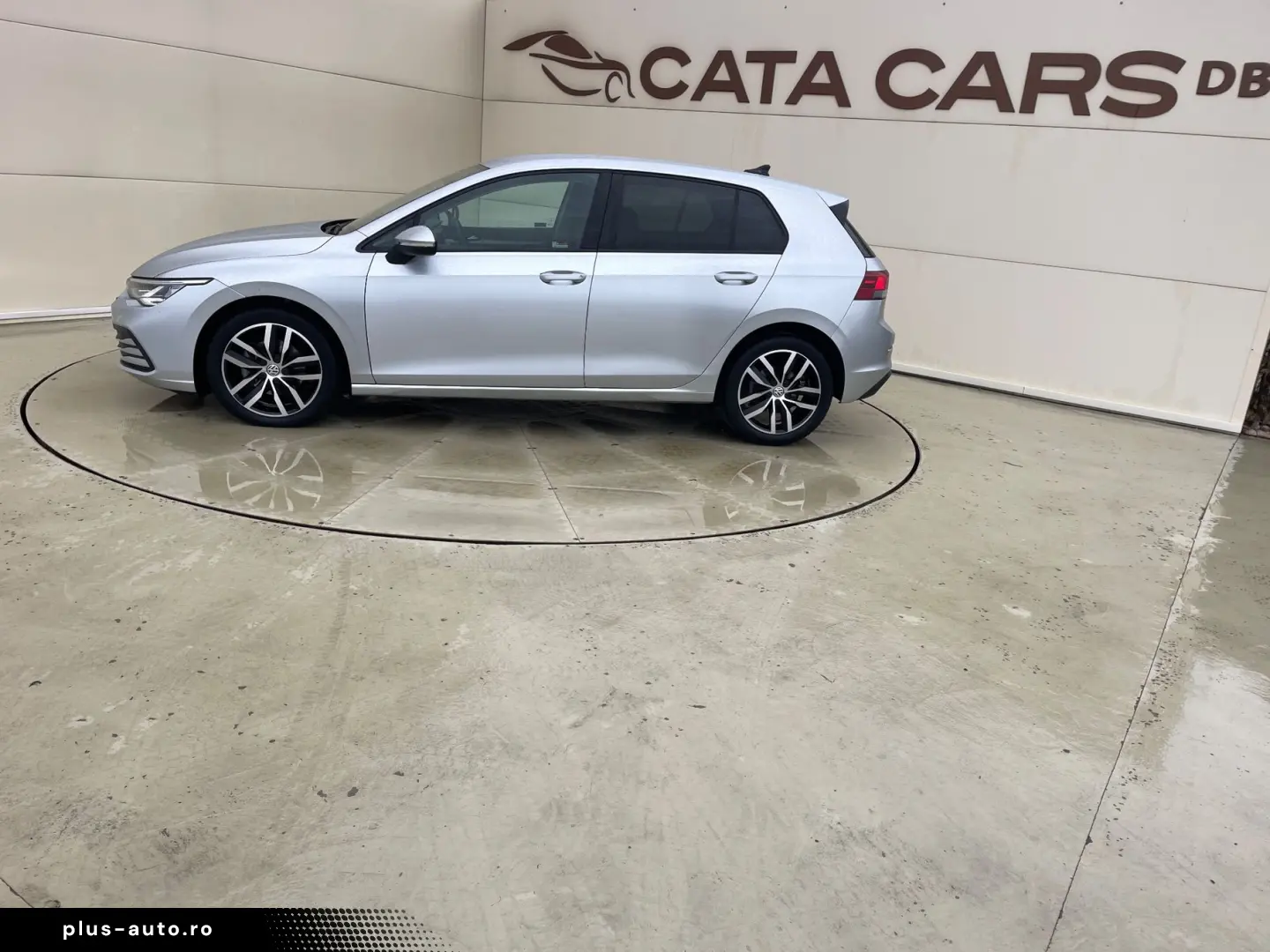 Volkswagen Golf Gen-Viii-2020